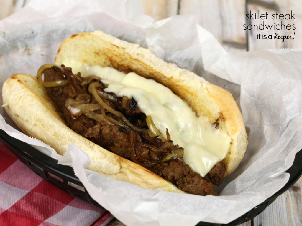 Skillet Steak Sandwich Recipe – These savory steak sandwiches are easy and very flavorful