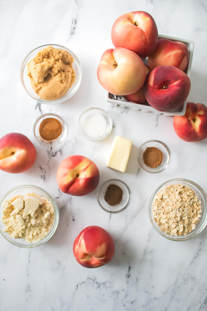 Peach, oats, butter and sugar to make this dessert.