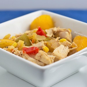No oven needed! Sweet 'n spicy slow cooker mango chicken from ItsYummi.com {guest post on ItsAKeeper.com}