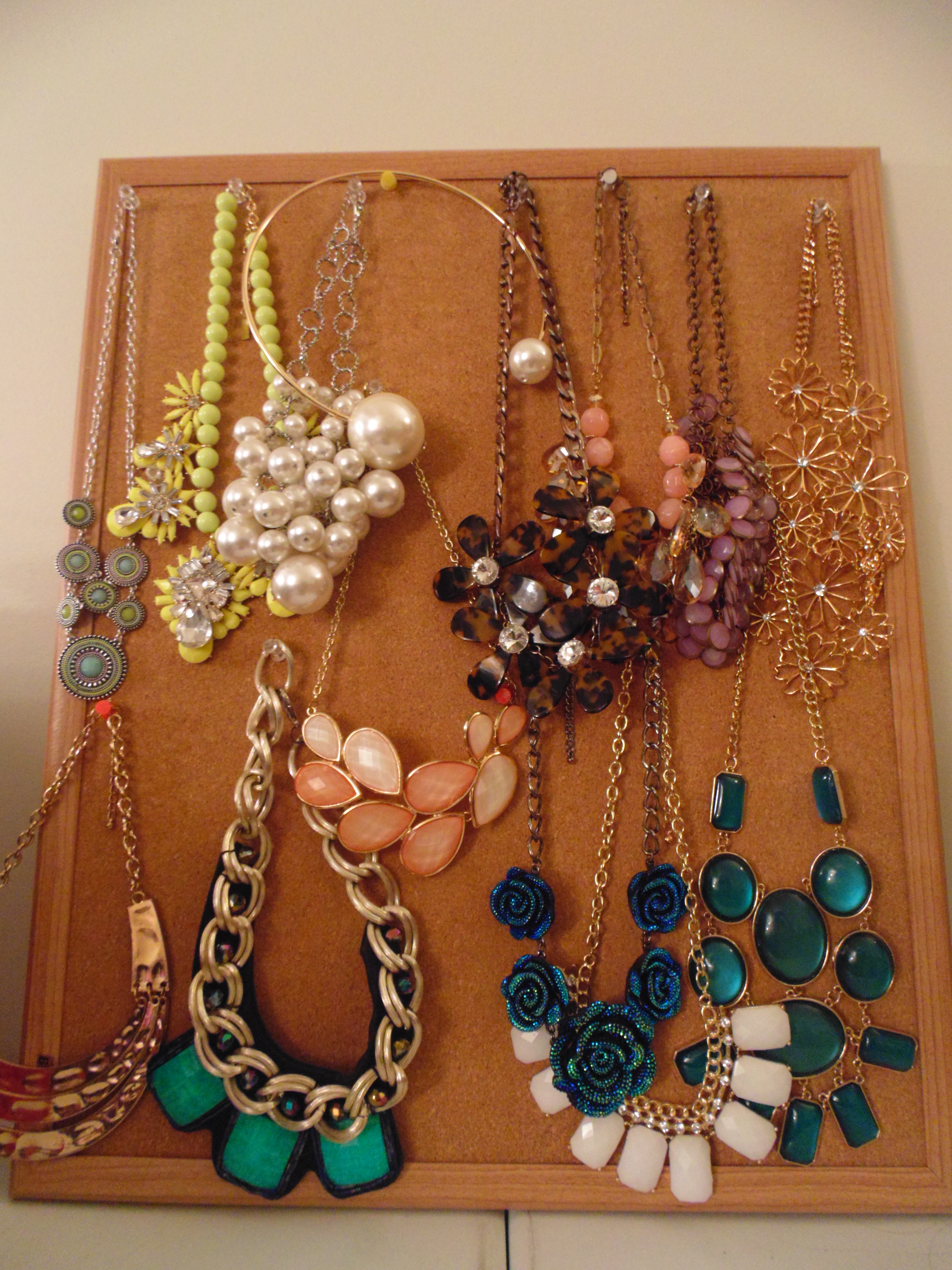 Bedroom Organizing Ideas Organizing JewelryIt is a Keeper