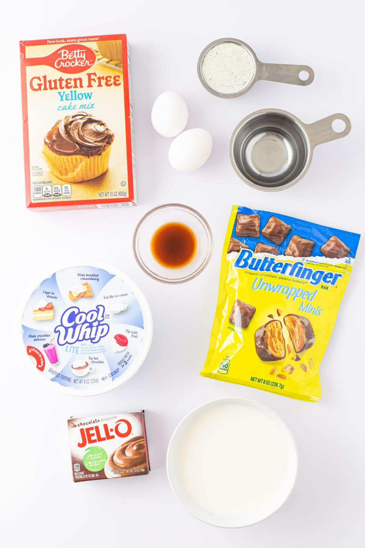 A box of cake mix and the candies to make this dessert.