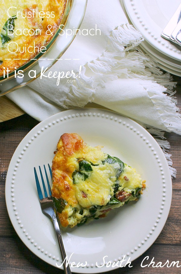 Crustless Bacon and Spinach Quiche - this recipe is perfect for breakfast, brunch or dinner