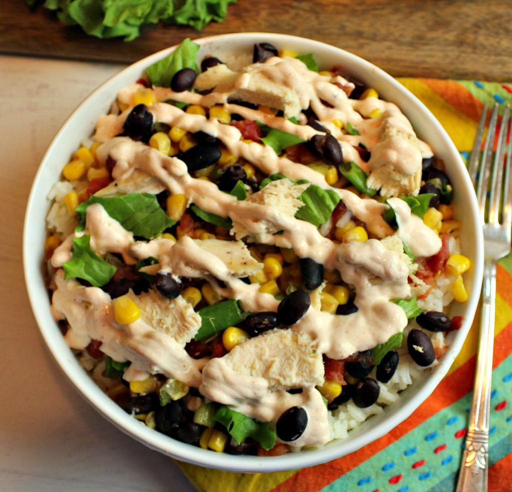 Chicken Burrito Bowl - This easy recipe is full of flavor and perfect for lunch or dinner! 
