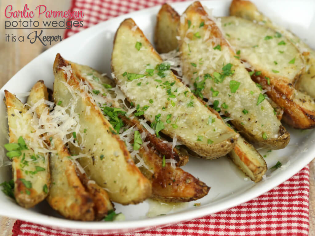 Garlic Parmesan potato wedges - this easy baked side dish is bursting with flavor