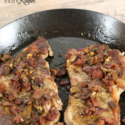 Bacon Bourbon Glazed Steaks - this decadent sauce coats the steaks with the unmistakable flavors of bacon and bourbon