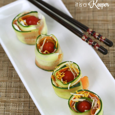 Ham and Veggie Sushi Rolls - these fun sushi inspired rolls are a fun lunchbox idea