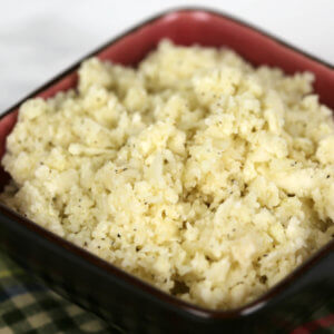 Garlic Parmesan Cauliflower Rice - this is an easy, healthy, low-carb side dish recipe
