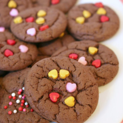 Valentine Cake Mix Cookies - this easy cookie recipe is the perfect Valentine's Day treat