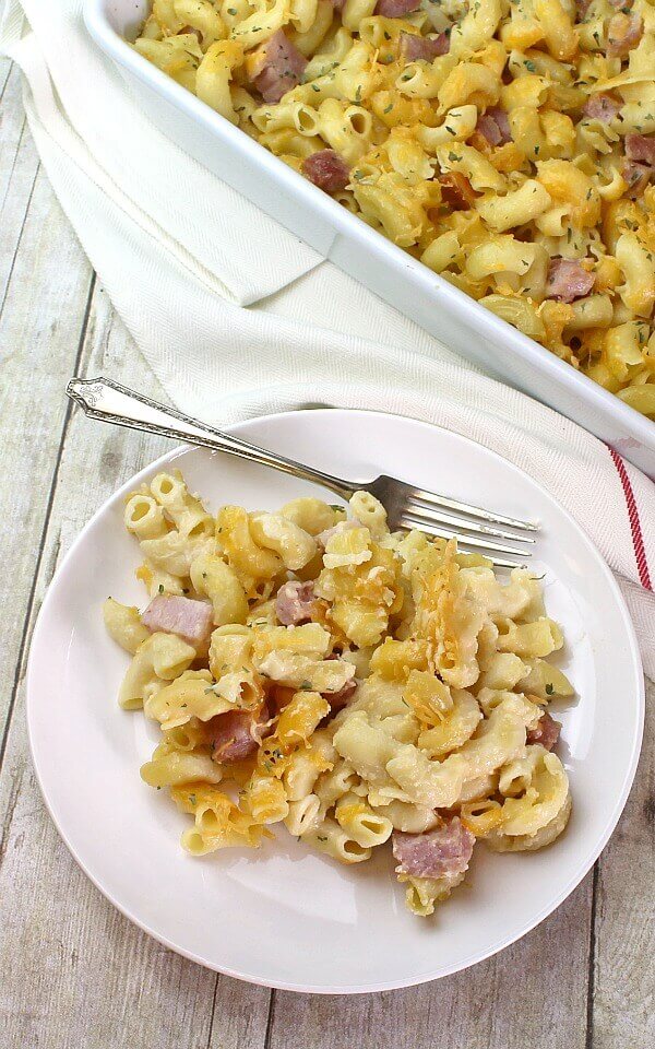 Baked Mac & Cheese with Ham - this easy casserole recipe is a family favorite