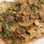 A close view of instant pot chicken marsala.