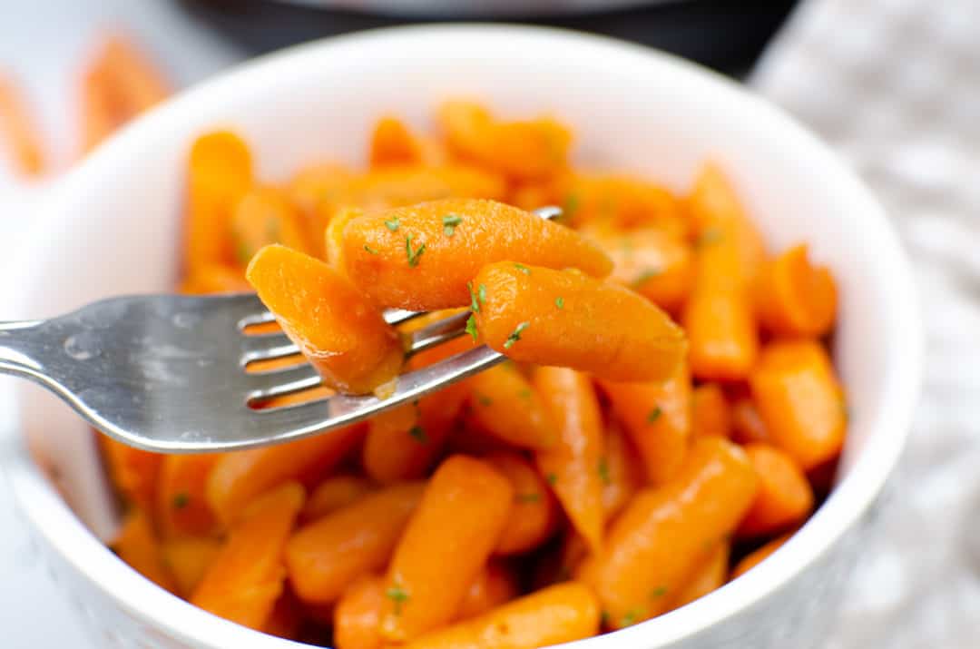 instant pot carrots on a fork