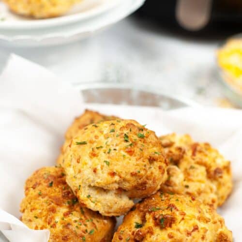 A tray of air fryer red lobster biscuits.