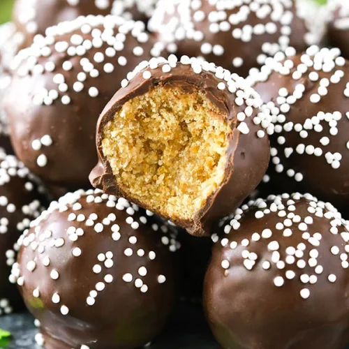 Easy to make Bailey's cookie balls.