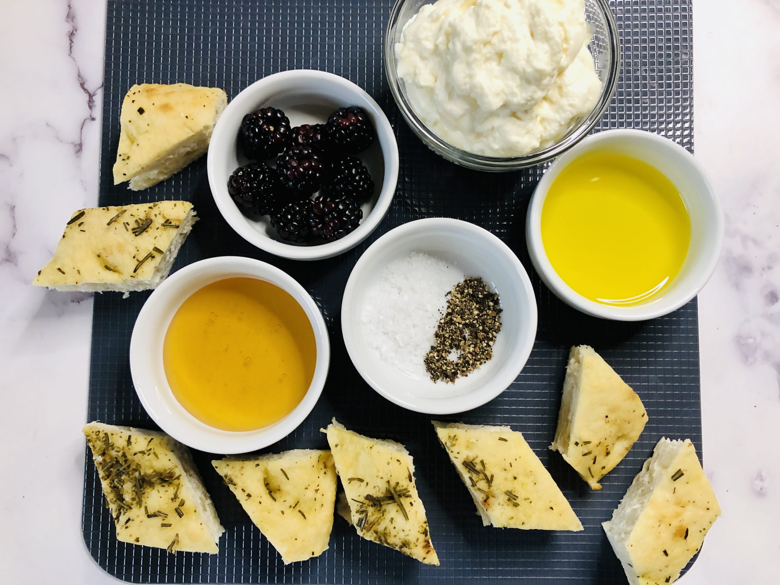 Ricotta cheese, honey, herbs and crusty bread.