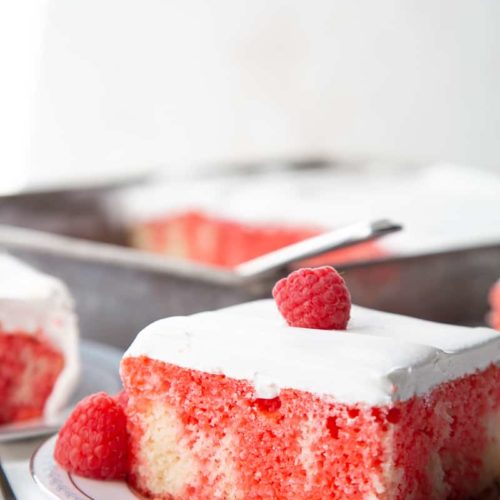 Sweet raspberry jello cake