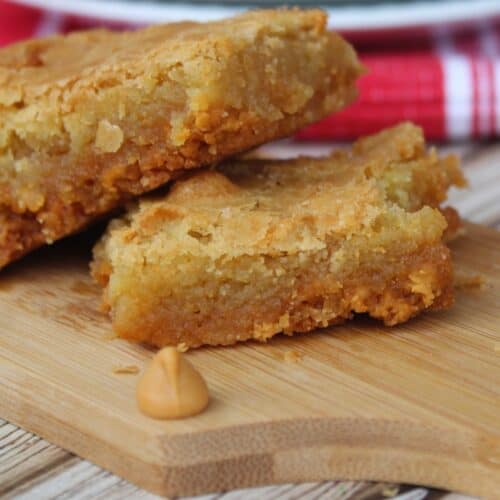 The finished butterscotch blondies.