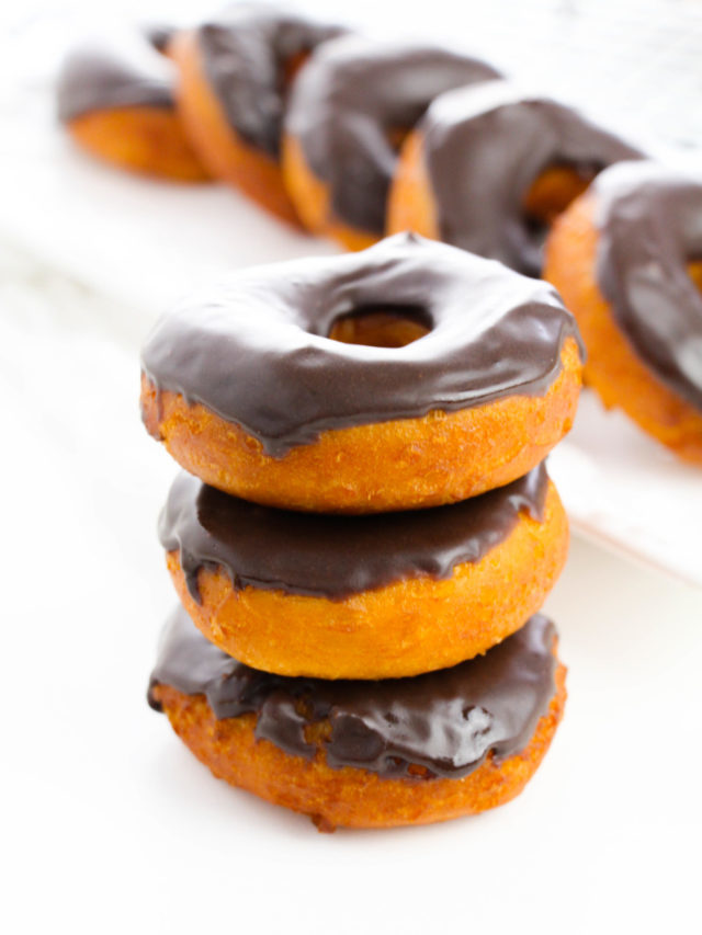 CHOCOLATE GLAZED BISCUIT DONUTS