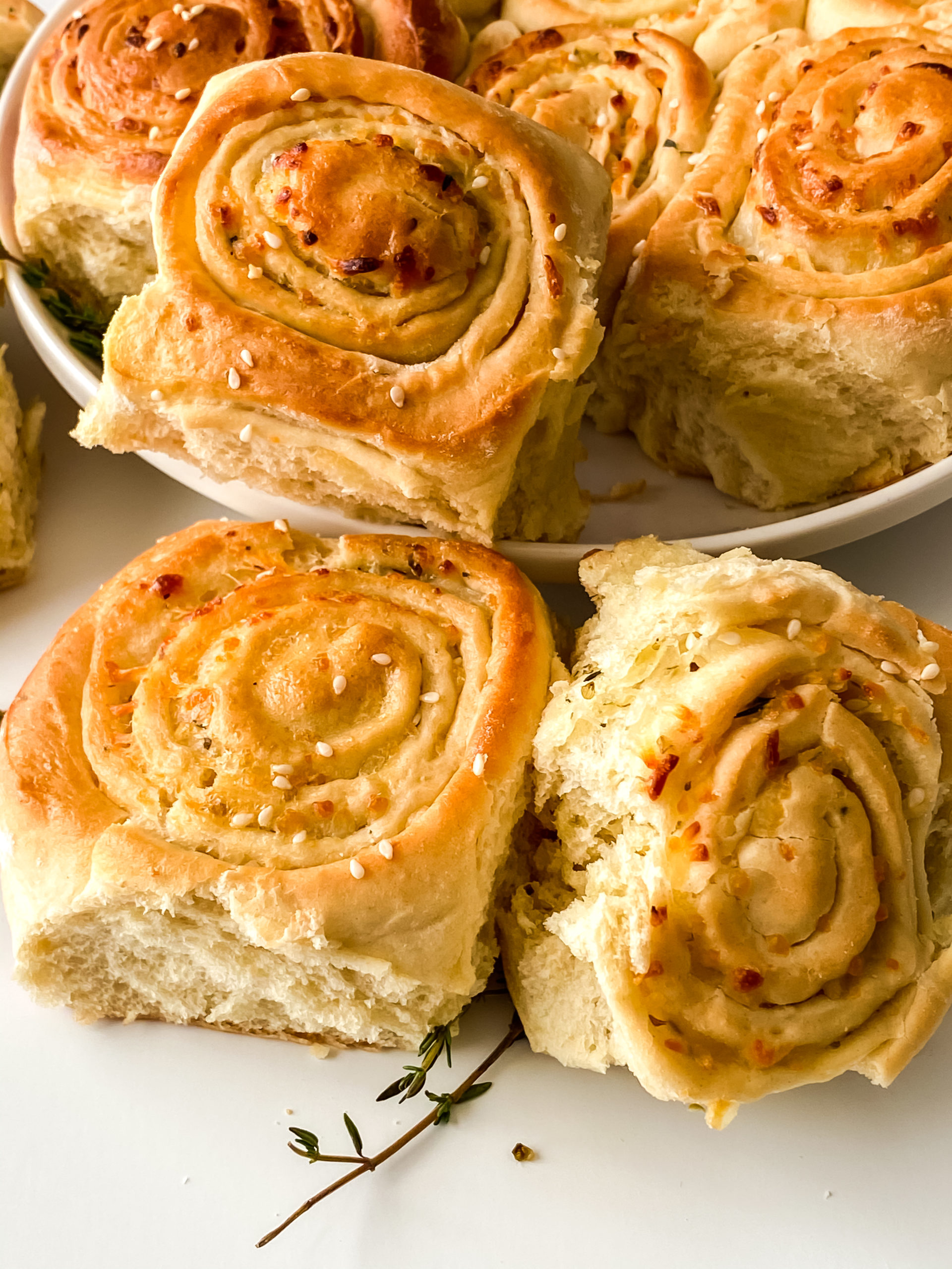 pull apart pizza bread with thyme.