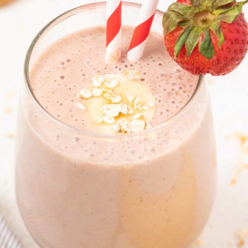 An Oat Milk Smoothie with Strawberry and Banana