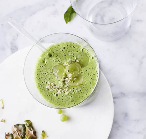 A Going Green Banana Spinach Smoothie