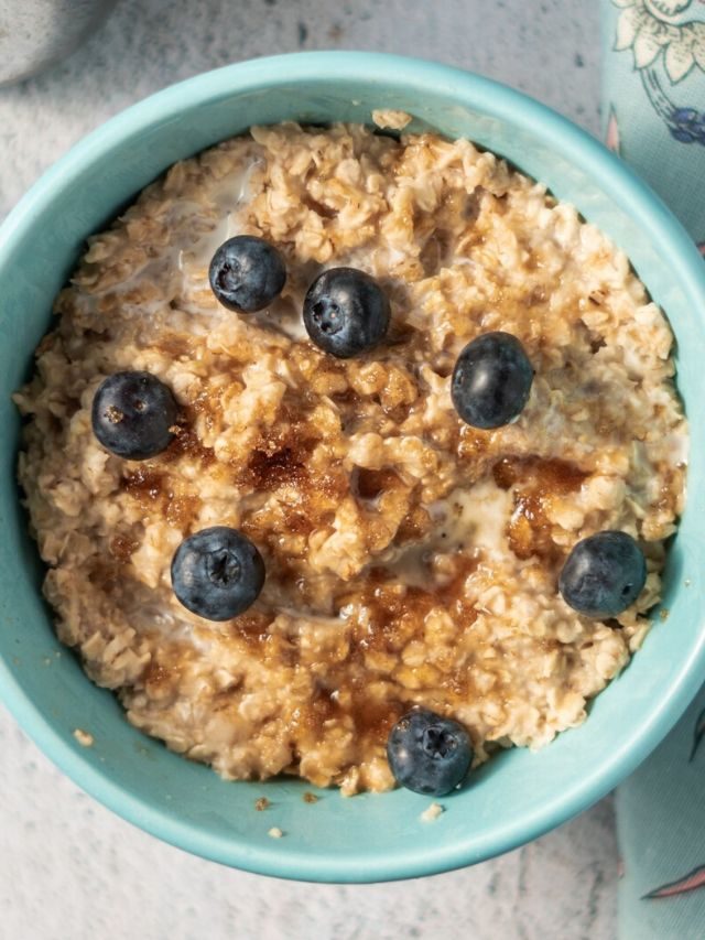 BLUEBERRY MUFFIN OATMEAL