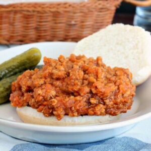 A Slow Cooker BBQ Chicken Sloppy Joe with Quinoa