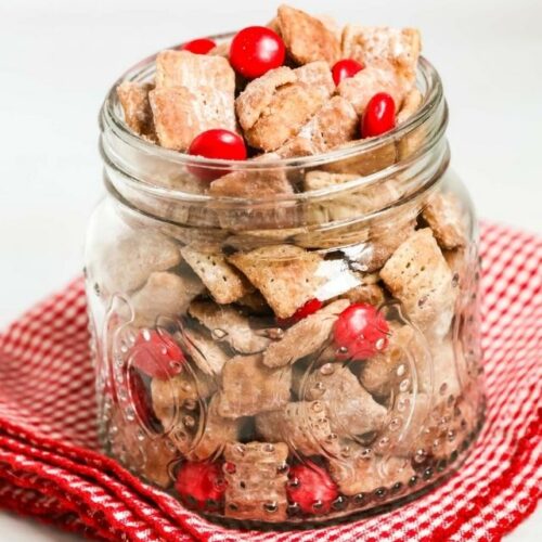 Red Velvet Chex Muddy Buddies - WEBSTORY COVER