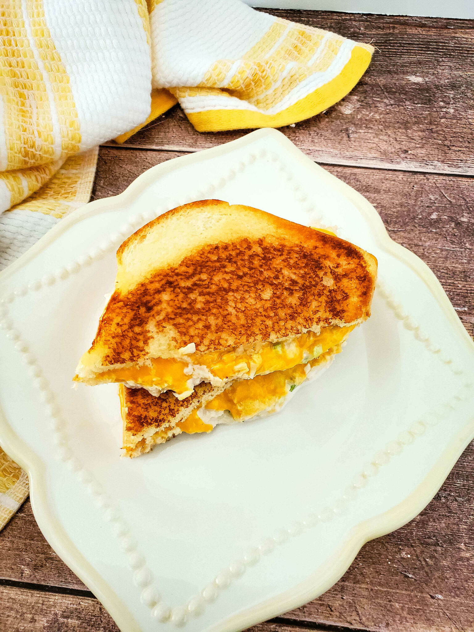 A top shot of the sandwich.