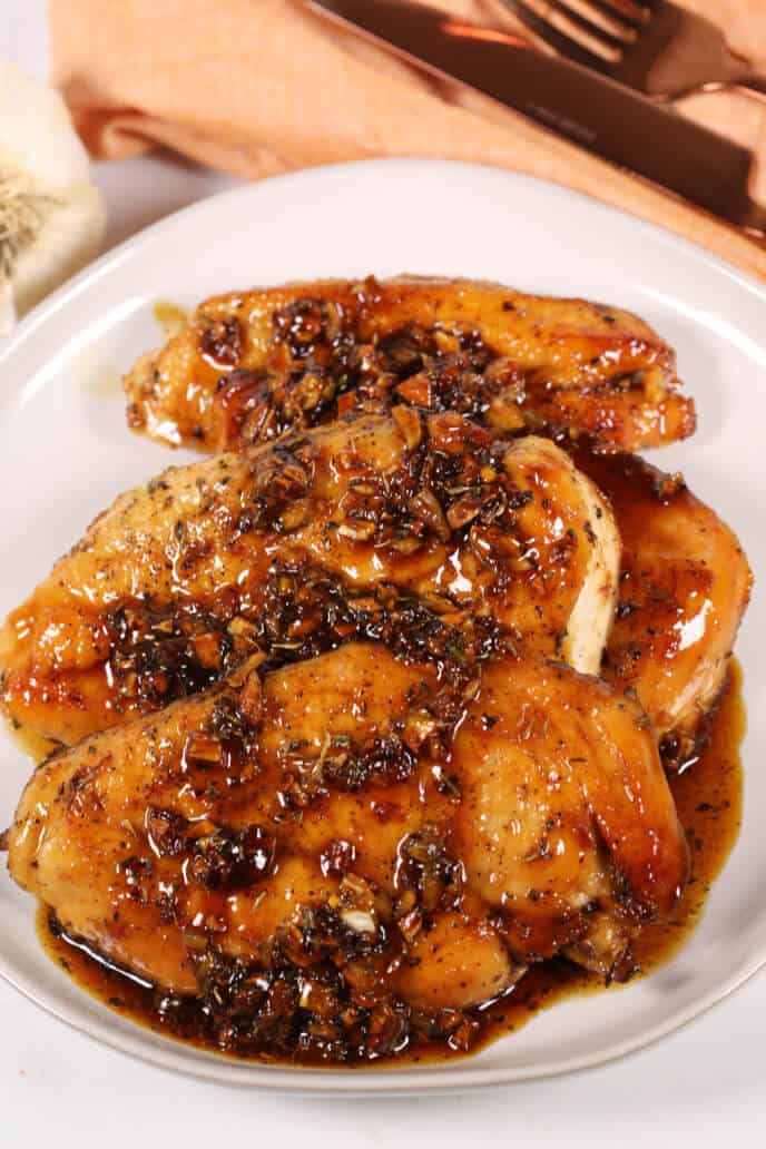 a top shot of the Spicy Honey Garlic Chicken.