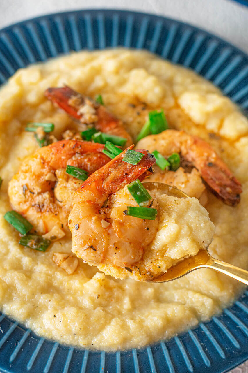 A closeup on the shrimp and grits.
