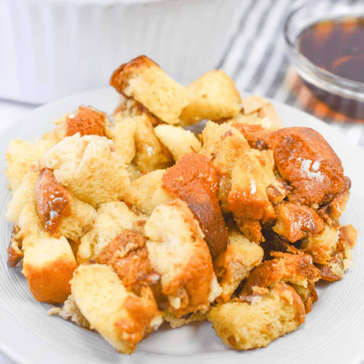 Crock Pot French Toast with Apples - It Is a Keeper