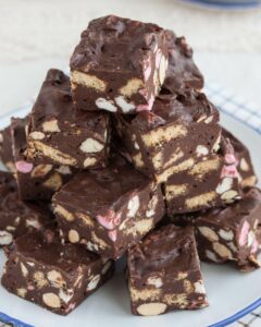 A stack of the easy milk chocolate fudge.