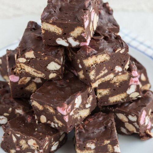 A stack of the easy milk chocolate fudge.