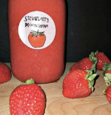 Flavorful Strawberry Moonshine