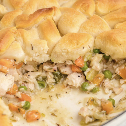 Easy and delicious skillet chicken pot pie