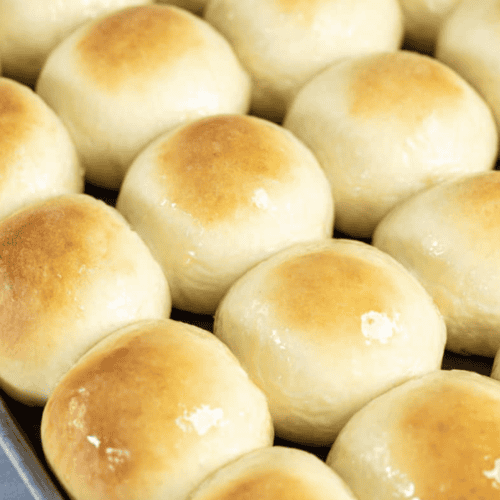 Flavorful homemade dinner rolls