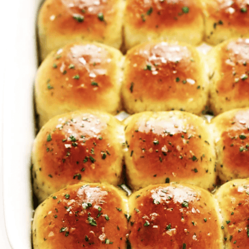 Delicious rosemary garlic dinner rolls