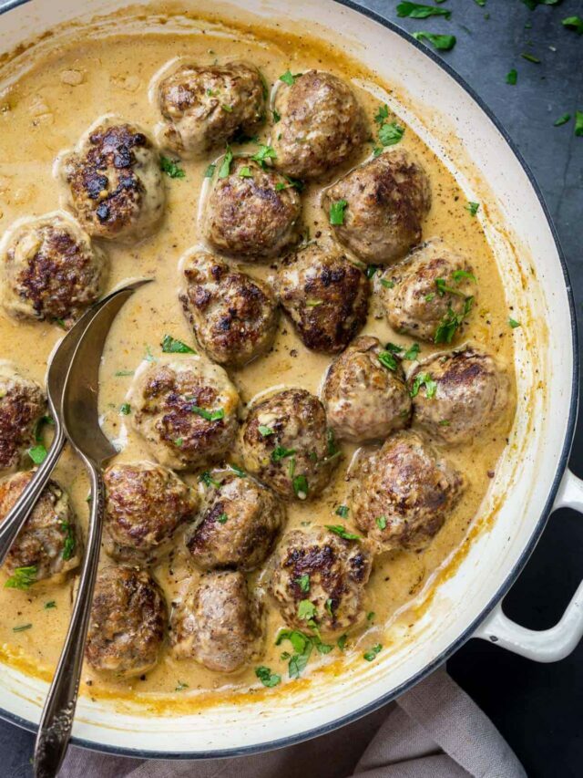 WHAT TO SERVE WITH SWEDISH MEATBALLS