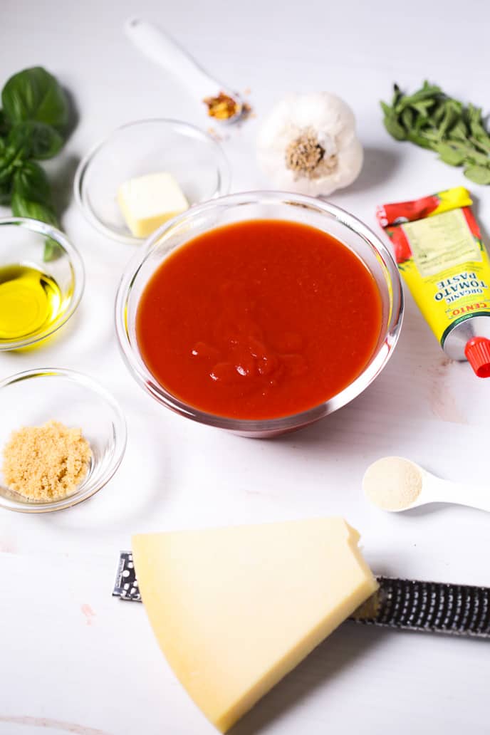 All the Ingredients for the pizza sauce.