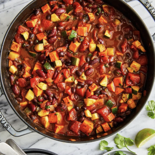 delicious homemade slow cooker vegetarian chili