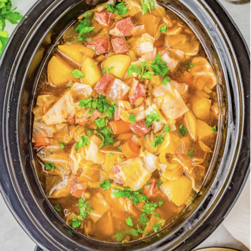 Delicious slow cooker corned beef and cabbage soup
