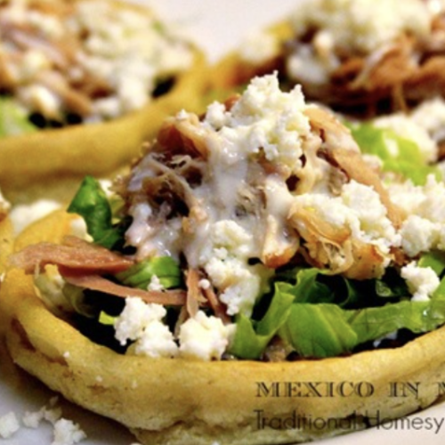 Delicious and easy sopes