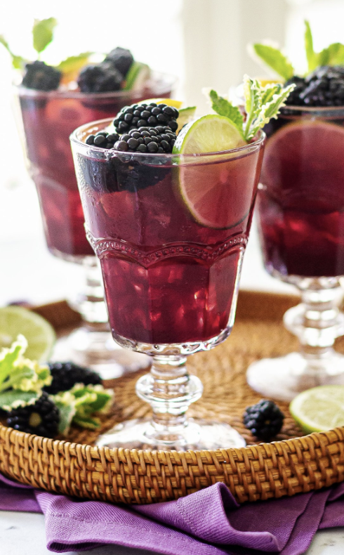 Easy and Delicious blackberry sangria