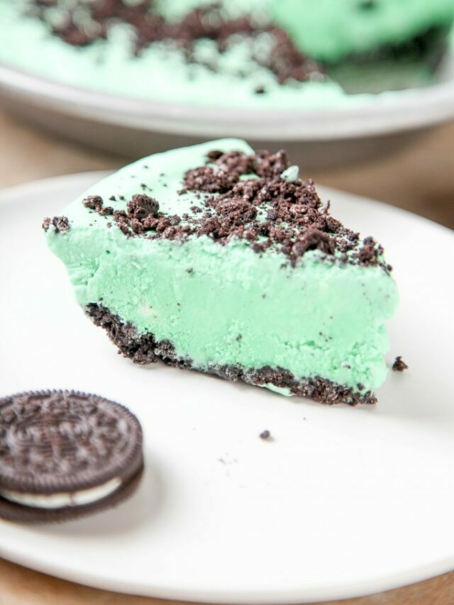 GREEN DESSERTS FOR ST. PATRICK’S DAY