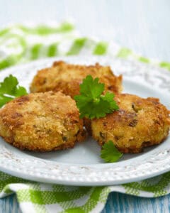 Three crispy pesto tuna cakes.