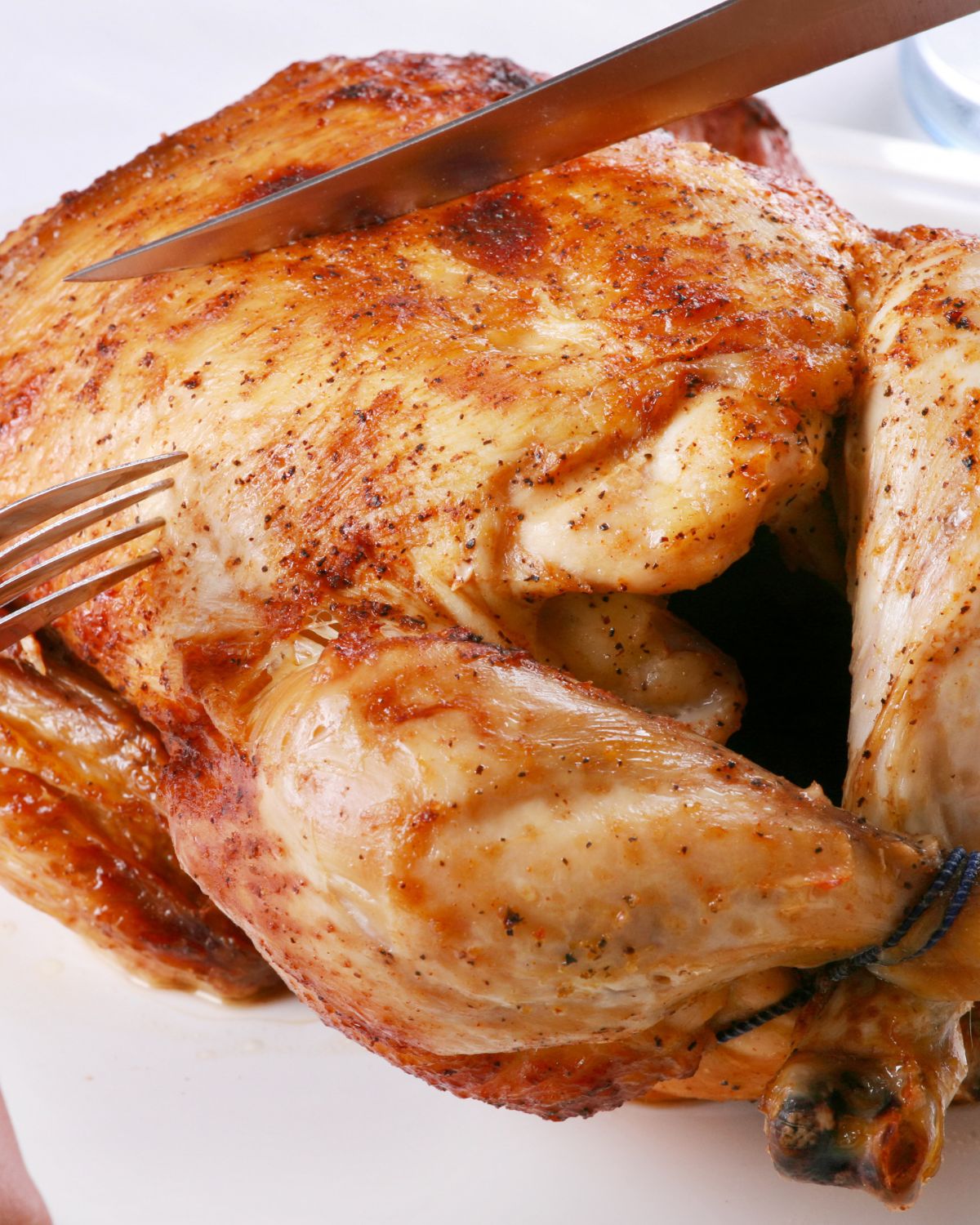 Cutting the turkey breast.