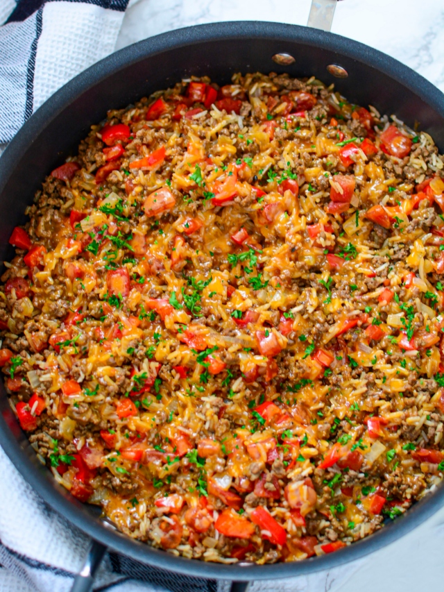 SKILLET GROUND BEEF AND RICE