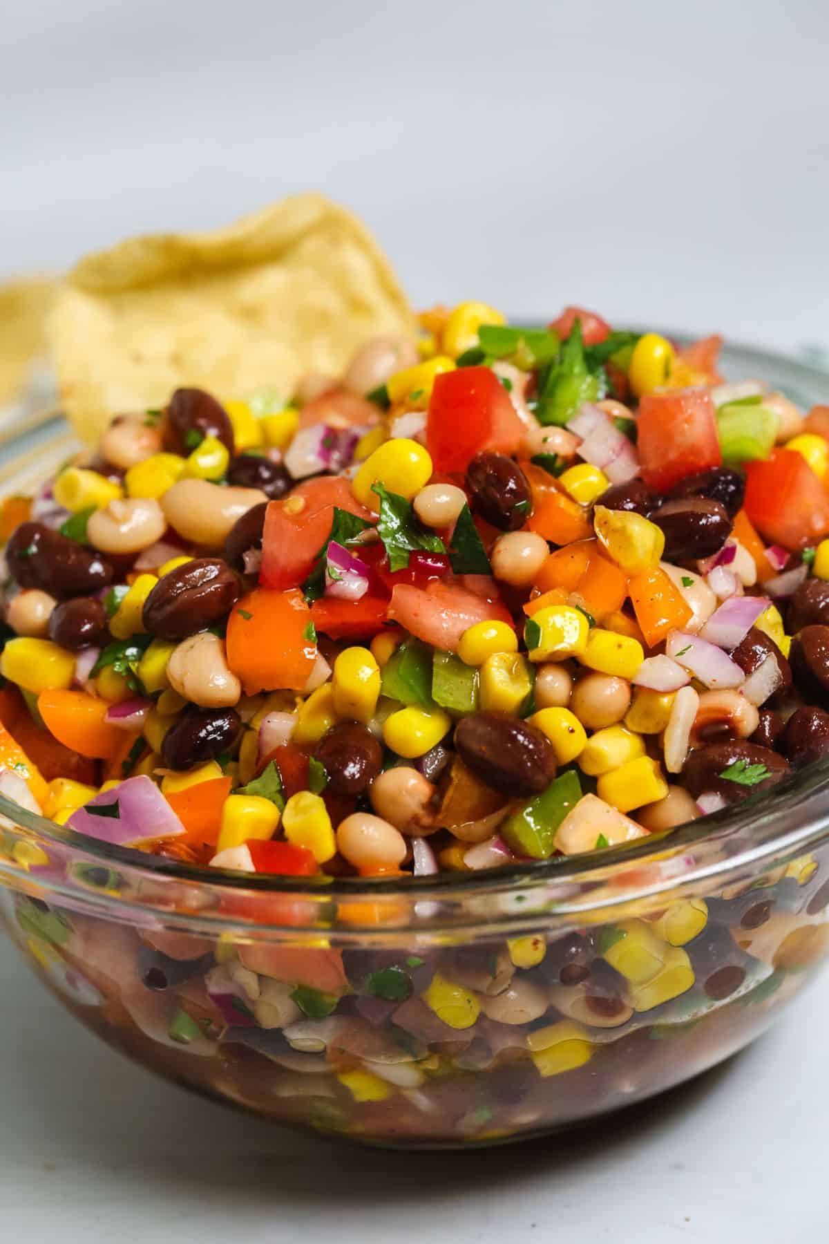 A clear bowl of redneck caviar.