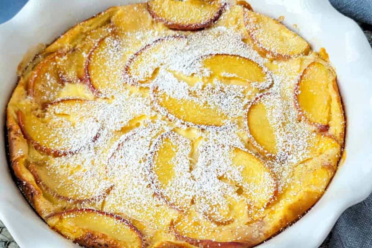 A delicious peach dessert. 