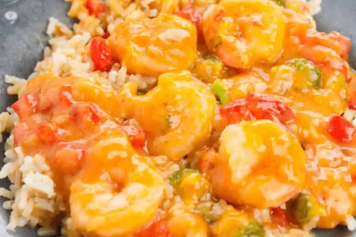 Shrimp in a creamy orange sauce served over rice with diced red and green bell peppers—this is one of those Asian dishes that's better than takeout and a must try for anyone craving bold, delicious flavors.
